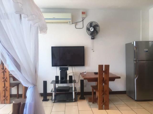 Bamburi Beach Studio Apartment B41 Buitenkant foto